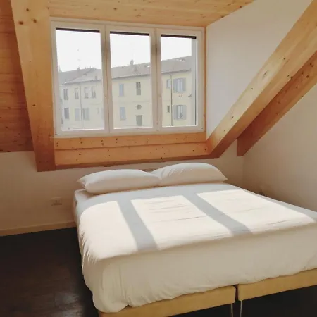 Joivy Boutique Farneti Milán