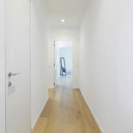 Elegant Urban Retreat In The Heart Of - Brera Милан