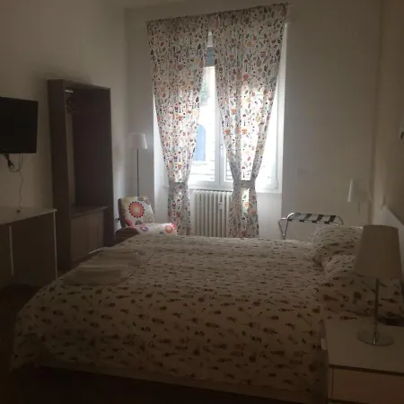 Via Fontana Отель типа 