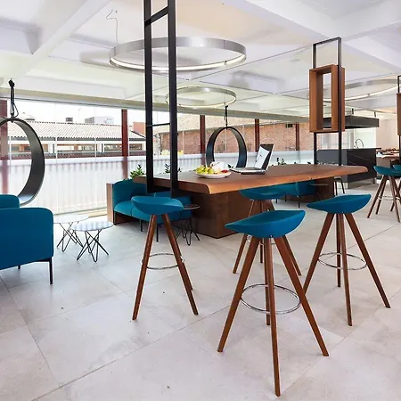 The Corner Duomo Μιλάνο