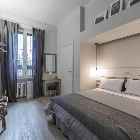 Tiare בית הארחה 4*