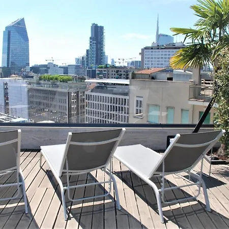 Skyline * ميلان