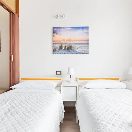 Guesthost - Cozy * Milan