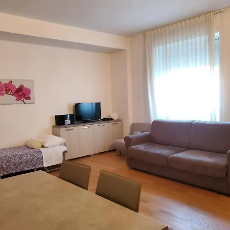 Zubed Apartments-via Carlo Farini * Μιλάνο