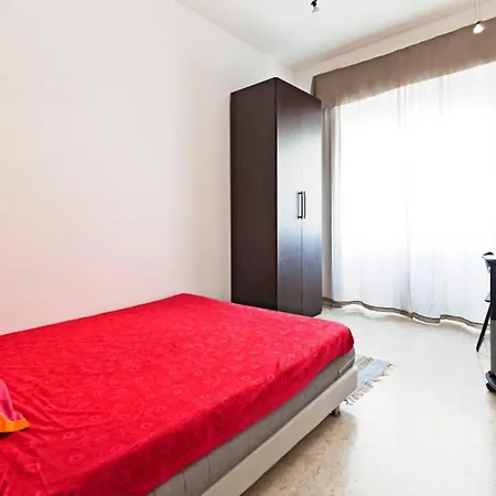 Downtown - The Flat Apartment