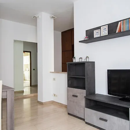 Appartement Youhosty - Sacconi 4 *