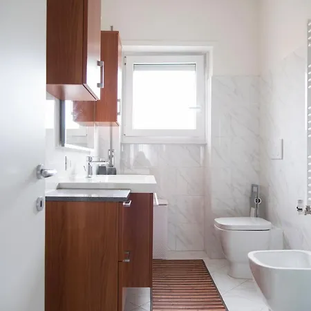 Youhosty - Delle Genziane 7