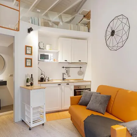 Guesthost - Comfy In Isola * Milan