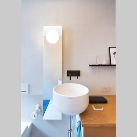 Near Central Station, Cozy 2 Bedroom
