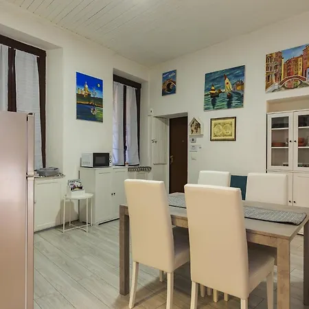 Art Design - Center Διαμέρισμα *