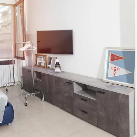 Stazione Centrale Apartman Milánó