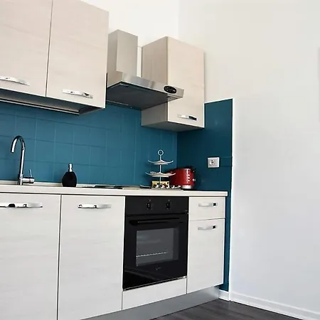 Stazione Centrale Apartman Milánó