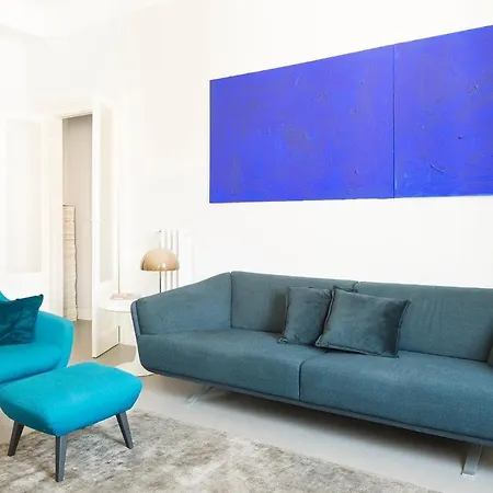 Apartment Plum Guide - The Blue Rider Milan