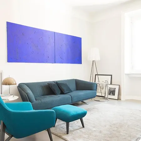 Apartment Plum Guide - The Blue Rider Milan