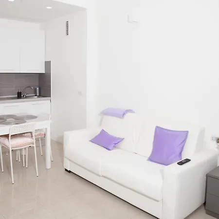 Stazione Centrale Apartman Milánó