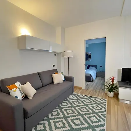 Rentopolis - Palazzo Candiani