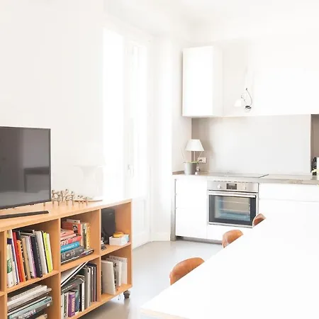 Plum Guide - The Blue Rider Apartment *