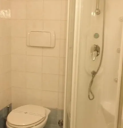 Active Rent Lazzaro Papi *