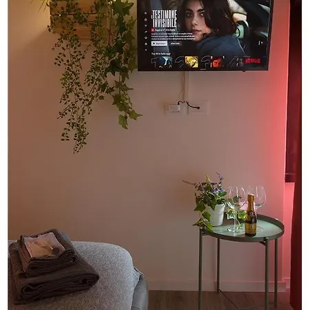 Dea Dreams - Marghera Wifi Metro A 2 Passi Lägenhet