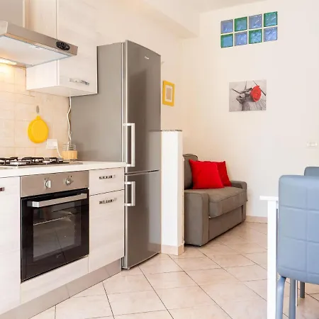 The Rent - Cozy Near Lambrate Metro Station * Mailand
