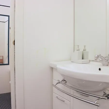 Historical Center Montenapoleone Loft *