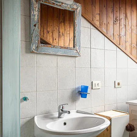 Elegant Loft With Wooden Ceilings- Isola District- Farini 27 Μιλάνο