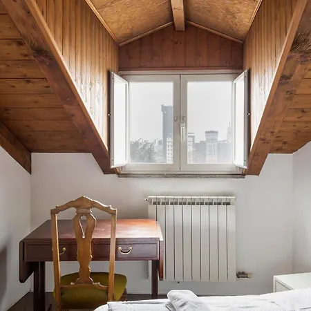 Elegant Loft With Wooden Ceilings- Isola District- Farini 27 * Μιλάνο