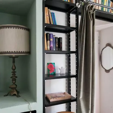 Apartamento Guesthost - Porta Ticinese Balcony