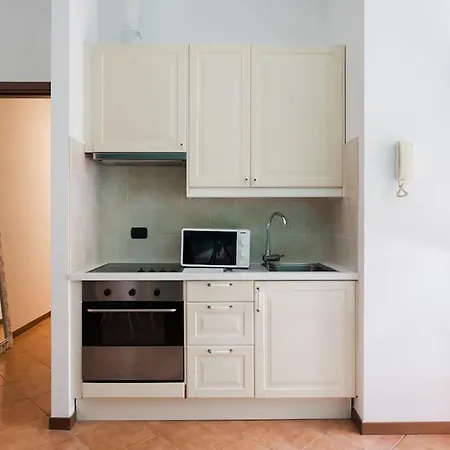 New In Isola Close To Center - Cola Montano * Mailand