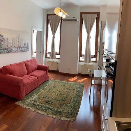 Bilocale Appena Ristrutturato - Stazione Apartmán *