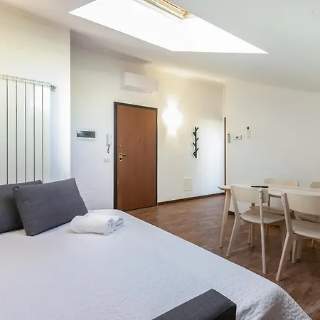 Alessia's Flat - Affori *