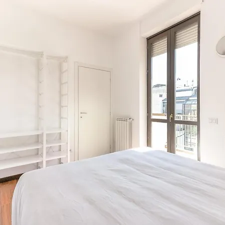 Alessia's Flat - Affori