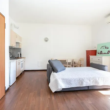 Apartment Alessia's Flat - Affori *