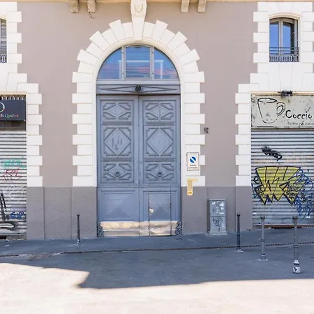 White Navigli מילאנו