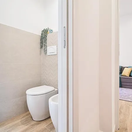 Porta Venezia Charming Studio