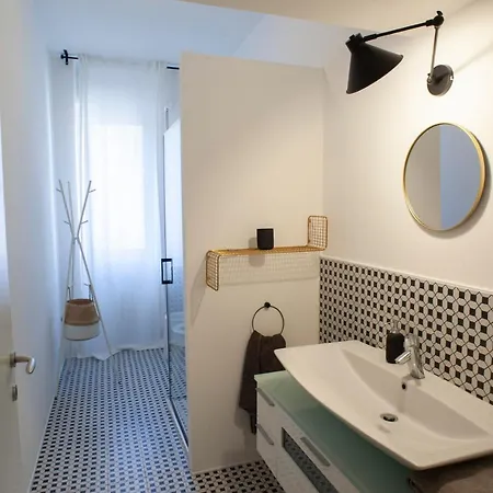 Pop_house, In The Heart Of Milano!