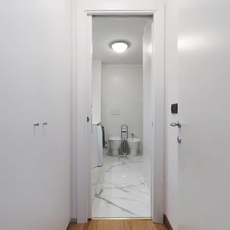 דירה Duomo Luxury Iv *
