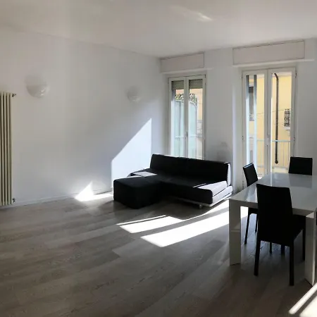 Apartman Bright & Spacious Near Navigli - Ponti