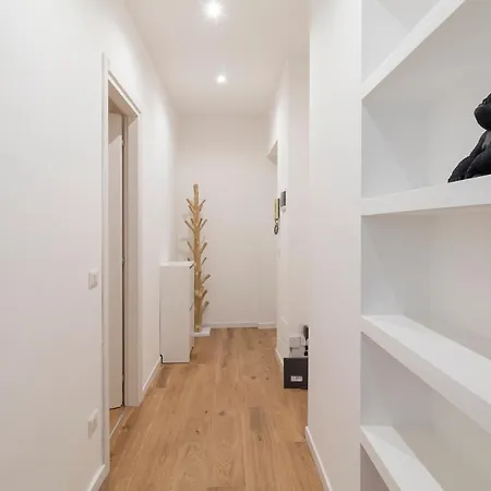 New renovated apartment close to Navigli - Bordighera Appartamento *