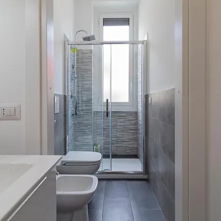 New renovated apartment close to Navigli - Bordighera *
