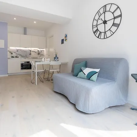 Arici 15 * Milano