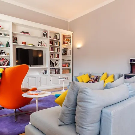 Luxury 2bed-2bath With Private Car Park Milan