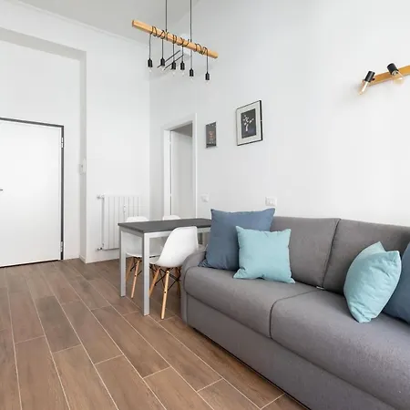 Minerva - 2 Bedrooms Two Steps From * ميلان