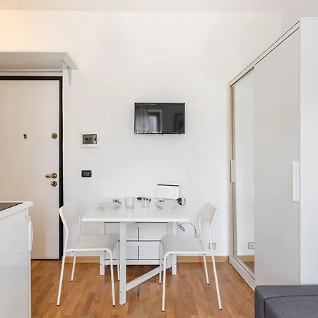 Hostmate - - Sammartini's Stay-