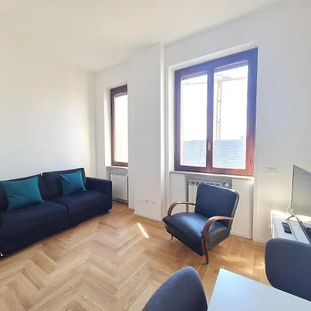 Apartment Cinque Giornate Charme Mailand