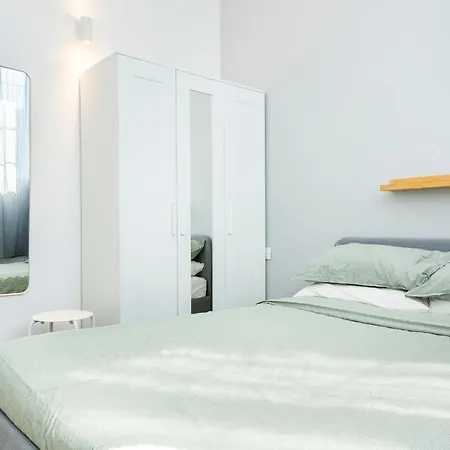 Apartman Joivy Contemporary In Historical Giambellino-lorenteggio *