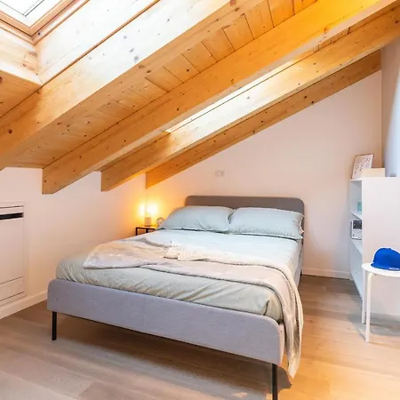 Joivy Contemporary In Historical Giambellino-lorenteggio Apartman *