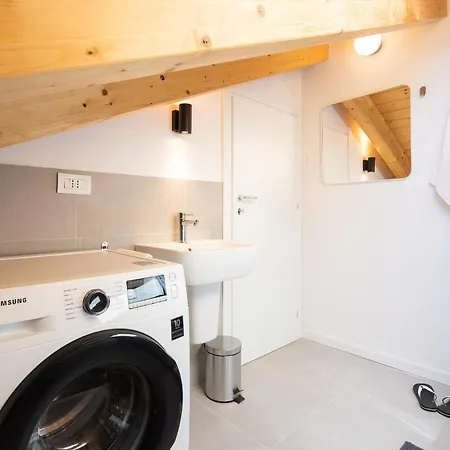 Joivy Contemporary In Historical Giambellino-lorenteggio Apartman *