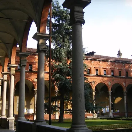 Vendégház Executive 80 M2, 2floor, Quiet In Navigli-duomo Milánó