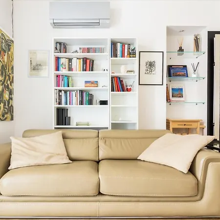 Luxury Modern One Bedroom In Great Location *